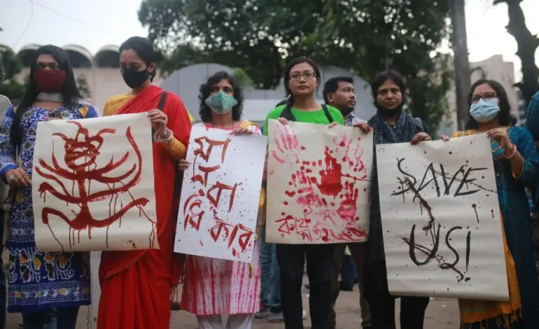 প্রধানমন্ত্রী একটু সাহস দেখান!